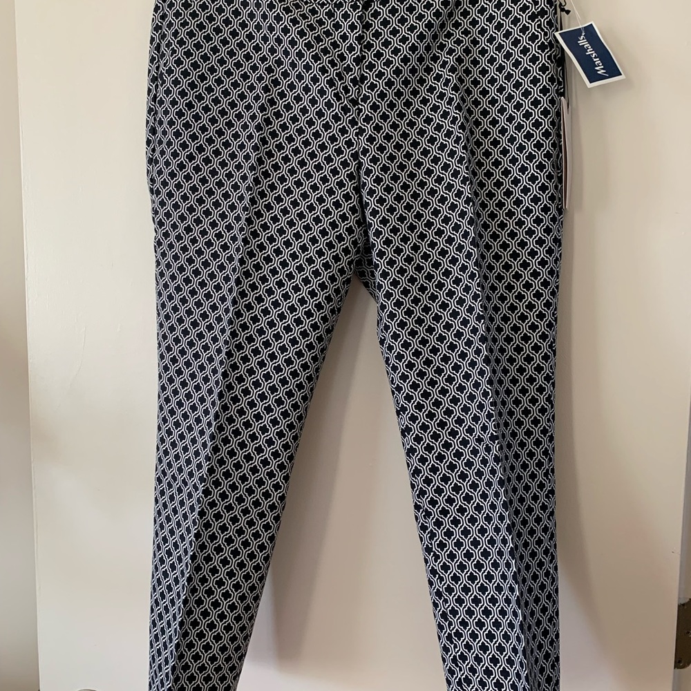 Lila Rose Dress Pants Women Size 8 Crop Ankle Black And White Pattern NEW